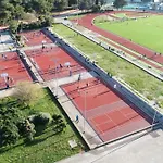 Апартаменти Centar Visnjik, *