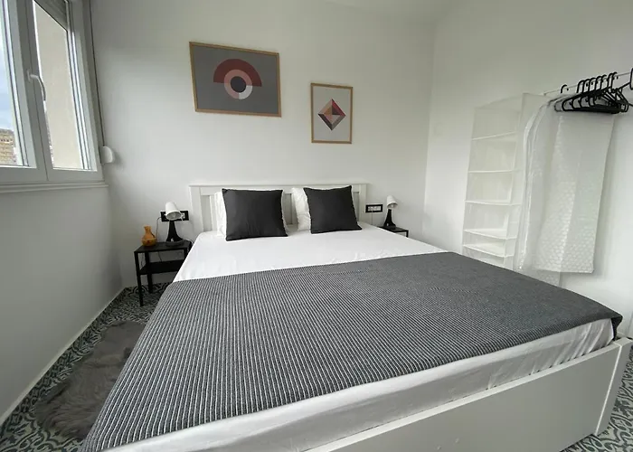 Centar Visnjik, Lägenhet