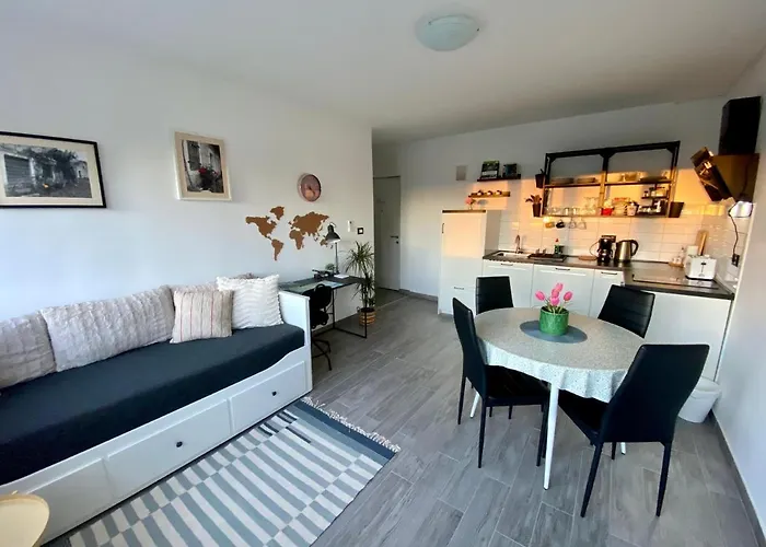 Centar Visnjik, Lägenhet